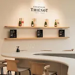Le 3 Par Champagne Thiénot Hotel 5*