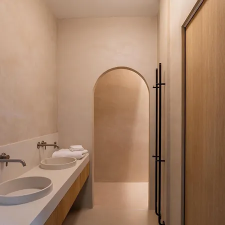 Le 3 Par Champagne Thienot Reims