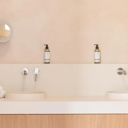 Le 3 Par Champagne Thienot Hotell