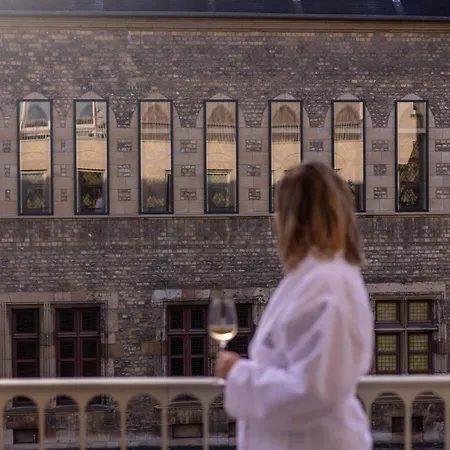 Le 3 Par Champagne Thiénot 5*