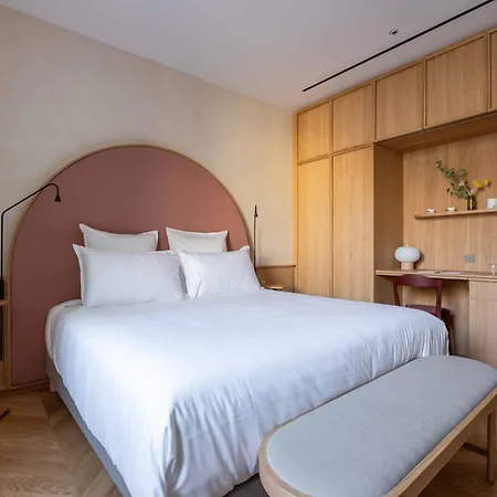 Hotel Le 3 Par Champagne Thiénot