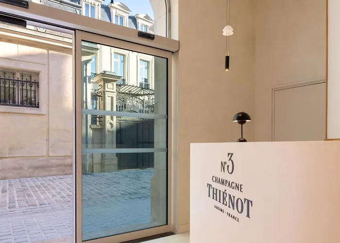 Le 3 Par Champagne Thiénot 5* Reims