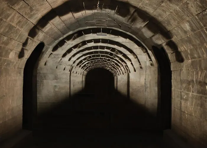 Le 3 Par Champagne Thiénot Hotel 5*