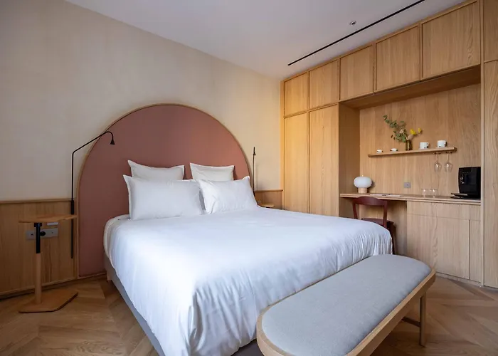 Hotel Boutique-hotel Le 3 Par Champagne Thienot